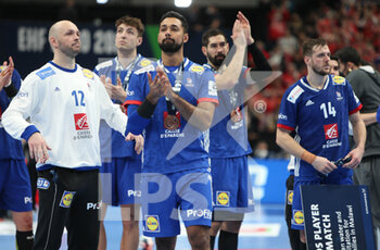 2022-01-30 - Vincent Gerard, Melvyn Richardson of France dejected after loosing the EHF Men's Euro 2022, Placement Match 3/4 handball match between France and Denmark on January 30, 2022 at Budapest Multifunctional Arena in Budapest, Hungary - EHF MEN'S EURO 2022, PLACEMENT MATCH 3/4 - FRANCE VS DENMARK - HANDBALL - OTHER SPORTS