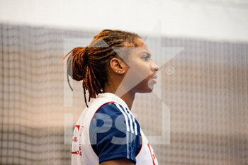 2022-09-27 - Coralie Lassource of France during the training of the French women's handball team on September 27, 2022 at La Maison du Handball in Creteil, France - HANDBALL - PREPARATION OF THE FRENCH WOMEN'S TEAM - HANDBALL - OTHER SPORTS