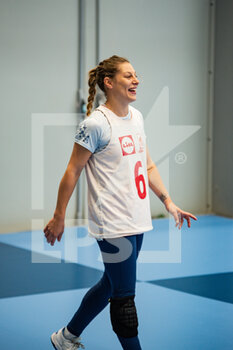 2022-09-27 - Chloe Valentini of France during the training of the French women's handball team on September 27, 2022 at La Maison du Handball in Creteil, France - HANDBALL - PREPARATION OF THE FRENCH WOMEN'S TEAM - HANDBALL - OTHER SPORTS