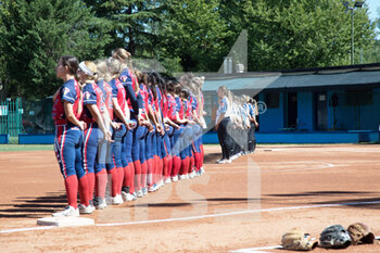 20/08/2022 - Players during Italian and Spanish national anthem - 2022 WOMEN'S EUROPEAN PREMIER CUP - SOFTBALL - ALTRO