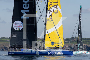 2022-05-09 - Pip Hare, MEDALLIA during the start of the Guyader Bermudes 1000 Race, IMOCA Globe Series sailing race on May 8, 2022 in Brest, France - GUYADER BERMUDES 1000 RACE, IMOCA GLOBE SERIES SAILING RACE - SAILING - OTHER SPORTS