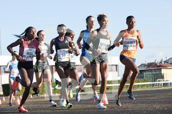 2022-01-06 - leading group with Chebet, Seyaum and Battocletti - 2021 65TH CROSS COUNTRY CAMPACCIO INTERNATIONAL - INTERNATIONALS - ATHLETICS