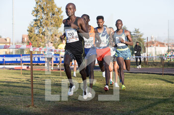 2022-01-06 - leading group on the second round of six - 2021 65TH CROSS COUNTRY CAMPACCIO INTERNATIONAL - INTERNATIONALS - ATHLETICS