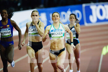 2022-03-02 - Sophie Becker of Ireland, Hanne Claes of Belgium during the Women 400 m of the World Athletics Indoor Tour Madrid 2022 on March 2, 2022 at the Polideportivo Gallur in Madrid, Spain -Photo Oscar J Barroso / Spain DPPI / DPPI - WORLD ATHLETICS INDOOR TOUR MADRID 2022 - INTERNATIONALS - ATHLETICS