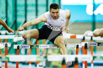 2022-03-02 - Andrew Pozzi of Great Britain in action during the Men 60 m hurdles of the World Athletics Indoor Tour Madrid 2022 on March 2, 2022 at the Polideportivo Gallur in Madrid, Spain -Photo Oscar J Barroso / Spain DPPI / DPPI - WORLD ATHLETICS INDOOR TOUR MADRID 2022 - INTERNATIONALS - ATHLETICS