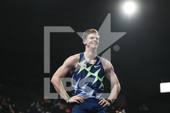2022-03-06 - Christopher "Chris" Nilsen (Men's Pole Vault) of the USA (United States of America) competes during the World Athletics Indoor Tour, Meeting de Paris 2022 on March 6, 2022 at Accor Arena in Paris, France - WORLD ATHLETICS INDOOR TOUR, MEETING DE PARIS 2022 - INTERNATIONALS - ATHLETICS