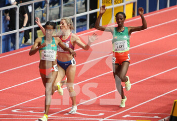 2022-03-18 - Lemlem HAILU of Ethiopa, Elinor PURRIER ST PIERRE of USA, Ejgayehu TAYE of Ethiopa, Final 3000 M Women during the World Athletics Indoor Championships 2022 on March 18, 2022 at Stark Arena in Belgrade, Serbia - WORLD ATHLETICS INDOOR CHAMPIONSHIPS 2022 - INTERNATIONALS - ATHLETICS