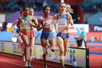 2022-03-19 - Hedda HYNNE of Norway, Heats 800 M Women during the World Athletics Indoor Championships 2022 on March 19, 2022 at Stark Arena in Belgrade, Serbia - WORLD ATHLETICS INDOOR CHAMPIONSHIPS 2022 - INTERNATIONALS - ATHLETICS