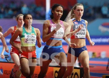 2022-03-19 - Ajee WILSON of USA, Hedda HYNNE of Norway, Heats 800 M Women during the World Athletics Indoor Championships 2022 on March 19, 2022 at Stark Arena in Belgrade, Serbia - WORLD ATHLETICS INDOOR CHAMPIONSHIPS 2022 - INTERNATIONALS - ATHLETICS