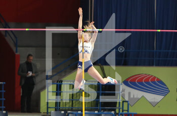 2022-03-19 - Margot CHEVRIER of France, Final Pole Vault Women during the World Athletics Indoor Championships 2022 on March 19, 2022 at Stark Arena in Belgrade, Serbia - WORLD ATHLETICS INDOOR CHAMPIONSHIPS 2022 - INTERNATIONALS - ATHLETICS