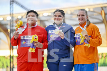 2022-07-16 - Lijao Gong of China Silver medal, Chase Ealey of USA Gold medal, Jessica Schilder of The Netherlands Bronze medal during the medal ceremony of the Women's Shot Put during the World Athletics Championships on July 16, 2022 in Eugene, United States - ATHLETICS - WORLD CHAMPIONSHIPS 2022 - INTERNATIONALS - ATHLETICS