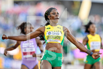 2022-07-21 - Shericka Jackson of Jamaica Gold medal on Women's 200m during the World Athletics Championships on July 21, 2022 in Eugene, United States - ATHLETICS - WORLD CHAMPIONSHIPS 2022 - INTERNATIONALS - ATHLETICS
