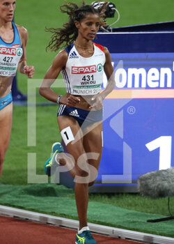 2022-08-15 - Mekdes Woldu of France during the Athletics, Women's 10,000m at the European Championships Munich 2022 on August 15, 2022 in Munich, Germany - EUROPEAN CHAMPIONSHIPS MUNICH 2022 - INTERNATIONALS - ATHLETICS