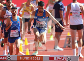 2022-08-17 - Osama Zoghlami of Italy during the Athletics, Men's 3000m Steeplechase at the European Championships Munich 2022 on August 16, 2022 in Munich, Germany - EUROPEAN CHAMPIONSHIPS MUNICH 2022 - INTERNATIONALS - ATHLETICS