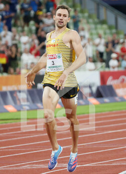 2022-08-17 - Niklas Kaul of Germany Gold medal during the Athletics, Men's Decathlon 1500m at the European Championships Munich 2022 on August 16, 2022 in Munich, Germany - EUROPEAN CHAMPIONSHIPS MUNICH 2022 - INTERNATIONALS - ATHLETICS