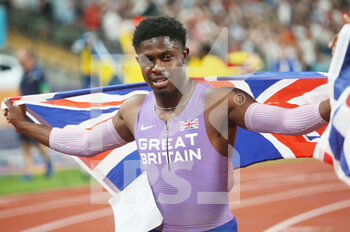 2022-08-17 - Jeremy Azu of Great Britain Bronze medal during the Athletics, Men's 100m at the European Championships Munich 2022 on August 16, 2022 in Munich, Germany - EUROPEAN CHAMPIONSHIPS MUNICH 2022 - INTERNATIONALS - ATHLETICS