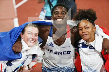 2022-08-17 - Julie Cambourg, Just Kwaou-Mathey and Marie-Julie Bonnin of France during the Athletics, Men's 110m Hurdles at the European Championships Munich 2022 on August 17, 2022 in Munich, Germany - EUROPEAN CHAMPIONSHIPS MUNICH 2022 - INTERNATIONALS - ATHLETICS