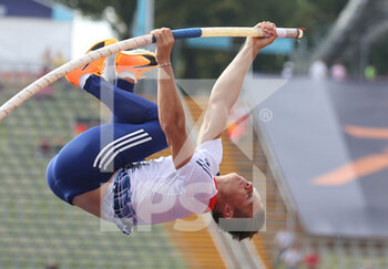 18/08/2022 - Thibaut Collet of France during the Athletics, Men's Pole Vault at the European Championships Munich 2022 on August 18, 2022 in Munich, Germany - EUROPEAN CHAMPIONSHIPS MUNICH 2022 - INTERNAZIONALI - ATLETICA