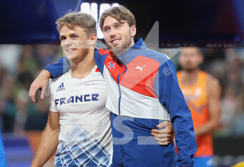 20/08/2022 - Thibaut Collet of France and Pal Haugen Lillefosse of Norway Bronze medal during the Athletics, Men's Pole Vault at the European Championships Munich 2022 on August 20, 2022 in Munich, Germany - EUROPEAN CHAMPIONSHIPS MUNICH 2022 - INTERNAZIONALI - ATLETICA