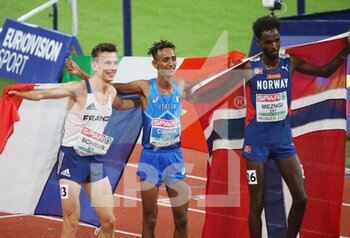 21/08/2022 - Yann Schrub of France Bronze medal, Yemaneberhan Crippa of Italy Gold medal, Zerei Kbrom Mezngi of Norway Silver medal during the Athletics, Men’s 10 000m at the European Championships Munich 2022 on August 21, 2022 in Munich, Germany - EUROPEAN CHAMPIONSHIPS MUNICH 2022 - INTERNAZIONALI - ATLETICA