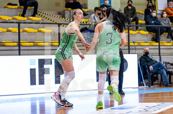 2022-03-24 - team Romeo Nicole Elaine Santucci Mariella 

 - PASSALACQUA RAGUSA VS GESAM GASLUCE LUCCA - WOMEN ITALIAN CUP - BASKETBALL