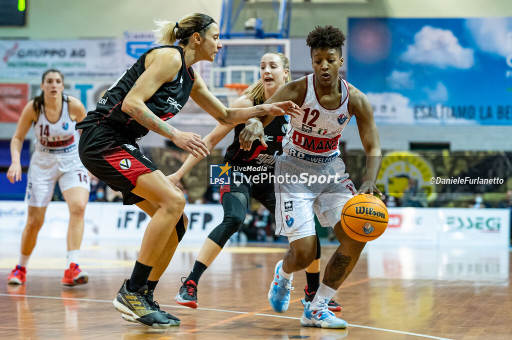 Umana Reyer Venezia vs Virtus Segafredo Bologna - WOMEN ITALIAN CUP - BASKETBALL