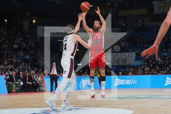 2022-02-20 - Sergio Rodriguez (AX Armani Exchange Olimpia Milano) thwarted by Mike Daum (Bertram Derthona Basket)  - FINAL EIGHT - FINAL - A|X ARMANI EXCHANGE OLIMPIA MILANO VS BERTRAM DERTHONA BASKET - ITALIAN CUP - BASKETBALL