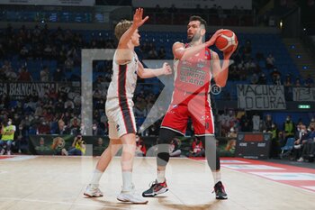 2022-02-20 - Giampaolo Ricci from AX Armani Exchange Olimpia Milano thwarted by J.P. Macura (Bertram Derthona Basket)  - FINAL EIGHT - FINAL - A|X ARMANI EXCHANGE OLIMPIA MILANO VS BERTRAM DERTHONA BASKET - ITALIAN CUP - BASKETBALL