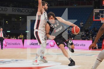 2022-02-19 - Milos Teodosic (Virtus Segafredo Bologna) thwarted by Ariel Filloy (Bertram Derthona Basket)  - FINAL EIGHT - SEMIFINALS - BERTRAM DERTHONA TORTONA VS VIRTUS SEGAFREDO BOLOGNA - ITALIAN CUP - BASKETBALL