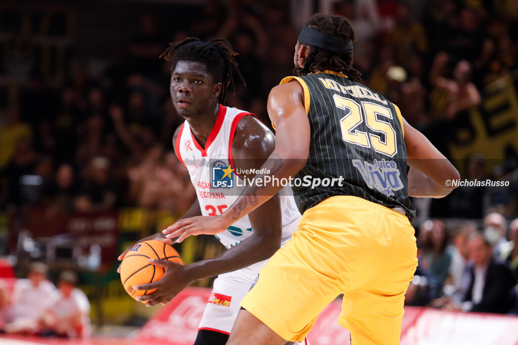 Unahotels Reggio Emilia vs AEK - CHAMPIONS LEAGUE - BASKETBALL