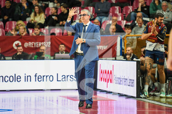 22/11/2022 - Walter De Raffaele (Head Coach of Umana Reyer Venezia Mestre) gestures - UMANA REYER VENICE VS 7BET-LIETKABELIS PANEVEZYS) - EUROCUP - BASKET