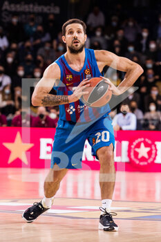 2022-01-11 - Nico Laprovittola of FC Barcelona during the Turkish Airlines EuroLeague basketball match between FC Barcelona and AX Armani Exchange Milan on January 11, 2022 at Palau Blaugrana in Barcelona, Spain - FC BARCELONA VS AX ARMANI EXCHANGE MILAN - EUROLEAGUE - BASKETBALL