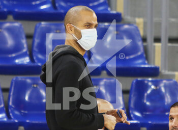 2022-01-27 - ASVEL president Tony Parker during the Turkish Airlines EuroLeague basketball match between FC Barcelona and LDLC ASVEL on January 27, 2022 at Palau Blaugrana in Barcelona, Spain - FC BARCELONA VS LDLC ASVEL - EUROLEAGUE - BASKETBALL