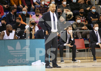 2022-01-27 - Coach TJ Parker of ASVEL during the Turkish Airlines EuroLeague basketball match between FC Barcelona and LDLC ASVEL on January 27, 2022 at Palau Blaugrana in Barcelona, Spain - FC BARCELONA VS LDLC ASVEL - EUROLEAGUE - BASKETBALL