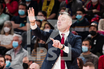 2022-03-18 - Sarunas Jasikevicius, Head coach of FC Barcelona during the Turkish Airlines EuroLeague basketball match between FC Barcelona and Crvena Zvezda mts Belgrade on March 18, 2022 at Palau Blaugrana in Barcelona, Spain - FC BARCELONA VS CRVENA ZVEZDA MTS BELGRADE - EUROLEAGUE - BASKETBALL