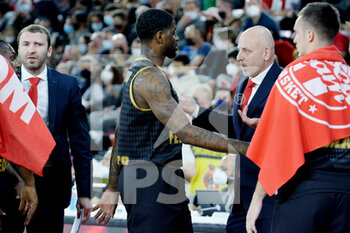 2022-04-08 - Coach Sasa Obradovic and Dwyane Bacon of AS Monaco Basket during the Turkish Airlines Euroleague basketball match between AS Monaco Basket and Alba Berlin on April 8, 2022 at Salle Gaston Médecin in Monaco - AS MONACO BASKET VS ALBA BERLIN - EUROLEAGUE - BASKETBALL