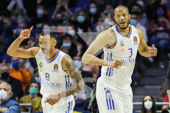 2022-04-08 - Adam Hanga and Anthony Randolph of Real Madrid during the Turkish Airlines Euroleague basketball match between Real Madrid and Bayern Munich on April 8, 2022 at Wizink Center in Madrid, Spain - REAL MADRID VS BAYERN MUNICH - EUROLEAGUE - BASKETBALL