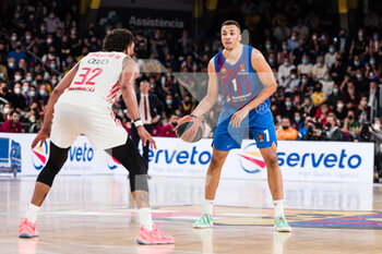 2022-04-19 - Dante Exum of FC Barcelona during the Turkish Airlines EuroLeague basketball match Play Off Game 1 between FC Barcelona and FC Bayern Munich on April 19, 2022 at Palau Blaugrana in Barcelona, Spain - PLAY OFF GAME 1 - FC BARCELONA VS FC BAYERN MUNICH - EUROLEAGUE - BASKETBALL