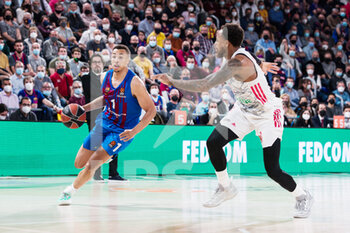 2022-04-19 - Dante Exum of FC Barcelona during the Turkish Airlines EuroLeague basketball match Play Off Game 1 between FC Barcelona and FC Bayern Munich on April 19, 2022 at Palau Blaugrana in Barcelona, Spain - PLAY OFF GAME 1 - FC BARCELONA VS FC BAYERN MUNICH - EUROLEAGUE - BASKETBALL