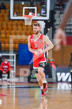 2022-02-24 - Thomas Walkup of Olympiacos BC during the Turkish Airlines EuroLeague Round 27 basketball match between Olympiacos BC and Ax Armani Exchange Milano on Feb 24, 2022 at peace and friendship Stadium in Athens, Greece - OLYMPIACOS VS AX ARMANI EXCHANGE MILANO - EUROLEAGUE - BASKETBALL