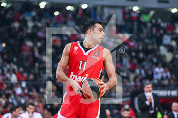 2022-02-24 - Kostas Sloukas of Olympiacos BC during the Turkish Airlines EuroLeague Round 27 basketball match between Olympiacos BC and Ax Armani Exchange Milano on Feb 24, 2022 at Peace and Friendship Stadium in Athens, Greece - OLYMPIACOS VS AX ARMANI EXCHANGE MILANO - EUROLEAGUE - BASKETBALL
