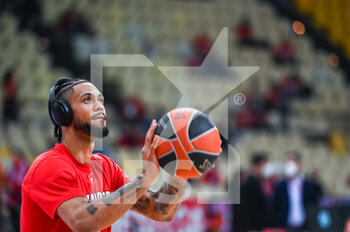 2022-04-22 - Tyler Dorsey of Olympiacos BC during the Turkish Airlines EuroLeague Quorter-Final basketball match between Olympiacos BC and AS Monaco Basket on Apr 22, 2022 at Peace and Friendship Stadium in Athens, Greece - OLYMPIACOS VS AS MONACO - EUROLEAGUE - BASKETBALL