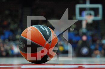 2022-12-13 - Euroleague Basketball ball  - EA7 EMPORIO ARMANI MILANO VS MACCABI PLAYTIKA TEL AVIV - EUROLEAGUE - BASKETBALL
