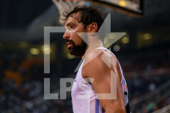 06/10/2022 - Sergio Llull of Real Madrid in action during the Turkish Airlines Euroleague Basketball match between Panathinaikos Athens BC and Real Madrid at OAKA ALTION Arena on October 6, 2022 in Athens, Greece. - PANATHINAIKOS VS REAL MADRID - EUROLEAGUE - BASKET