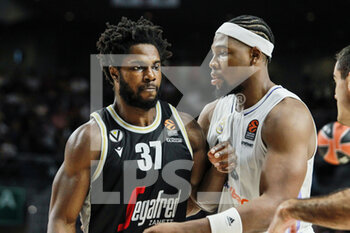 2022-10-27 - Semi Ojeleye of Bologna and Guerschon Yabusele of Real Madrid during the Turkish Airlines Euroleague basketball match between Real Madrid and Virtus Segafredo Bologna on October 27, 2022 at Wizink Center in Madrid, Spain - BASKETBALL - EUROLEAGUE - REAL MADRID V BOLOGNA - EUROLEAGUE - BASKETBALL