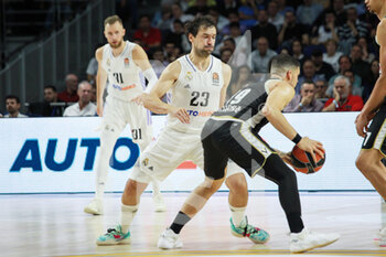 2022-10-27 - Sergio Llull Melia of Real Madrid and Iffe Lundberg of Bologna during the Turkish Airlines Euroleague basketball match between Real Madrid and Virtus Segafredo Bologna on October 27, 2022 at Wizink Center in Madrid, Spain - BASKETBALL - EUROLEAGUE - REAL MADRID V BOLOGNA - EUROLEAGUE - BASKETBALL