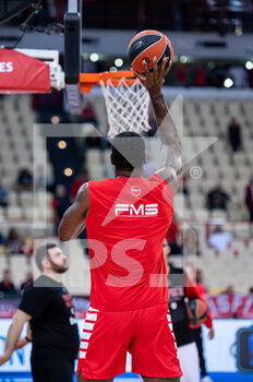 2022-11-04 - #28 TARIK BLACK of Olympiacos Piraeus during the Euroleague, Round 6  match between Olympiacos Piraeus vs Valencia Basket at Peace And Friendship Stadium on November 4, 2022 in Athens, Greece. - OLYMPIACOS BC VS VALENCIA BASKET - EUROLEAGUE - BASKETBALL