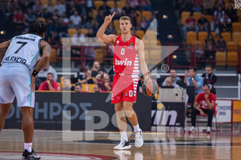 2022-11-04 - #0 THOMAS WALKUP of Olympiacos Piraeus during the Euroleague, Round 6  match between Olympiacos Piraeus vs Valencia Basket at Peace And Friendship Stadium on November 4, 2022 in Athens, Greece. - OLYMPIACOS BC VS VALENCIA BASKET - EUROLEAGUE - BASKETBALL