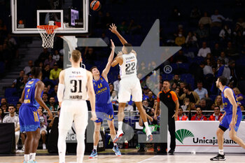 2022-11-17 - Walter Samuel 'Edy' Tavares of Real Madrid and Ben Lammers of Alba Berlin during the Turkish Airlines Euroleague basketball match between Real Madrid and Alba Berlin on november 17, 2022 at Wizink Center pavilion in Madrid, Spain - BASKETBALL - EUROLEAGUE - REAL MADRID V ALBA BERLIN - EUROLEAGUE - BASKETBALL