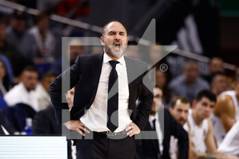 17/11/2022 - Chus Mateo, head coach of Real Madrid during the Turkish Airlines Euroleague basketball match between Real Madrid and Alba Berlin on november 17, 2022 at Wizink Center pavilion in Madrid, Spain - BASKETBALL - EUROLEAGUE - REAL MADRID V ALBA BERLIN - EUROLEAGUE - BASKET